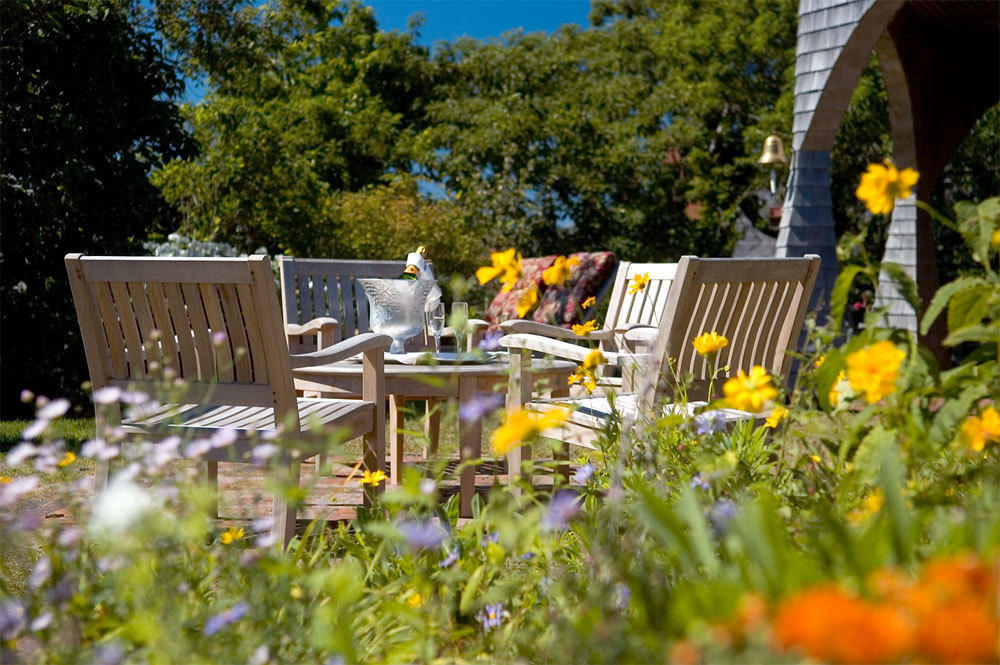 Lands End Inn - Adults Only Provincetown Exterior photo
